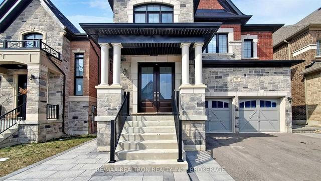 127 Rotondo Cres, House detached with 4 bedrooms, 3 bathrooms and 4 parking in Vaughan ON | Image 12