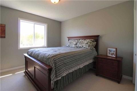 983 Crosscreek Crt, House detached with 3 bedrooms, 3 bathrooms and 2 parking in London ON | Image 12