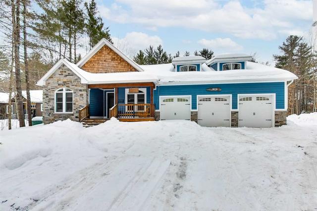 1029 Picard Lane, House detached with 3 bedrooms, 2 bathrooms and 15 parking in Gravenhurst ON | Image 1