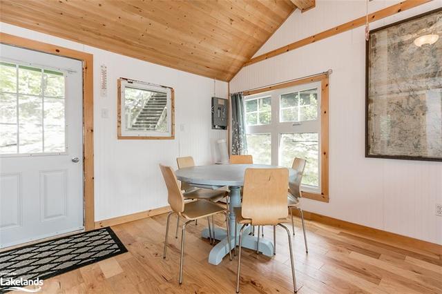 538 Haskett Drive, House detached with 2 bedrooms, 1 bathrooms and 6 parking in Georgian Bay ON | Image 32
