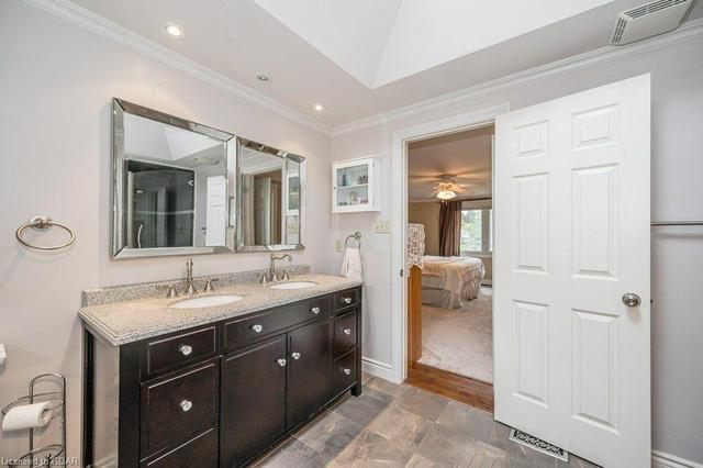 112 Downey Road, House detached with 5 bedrooms, 2 bathrooms and 8 parking in Guelph ON | Image 13
