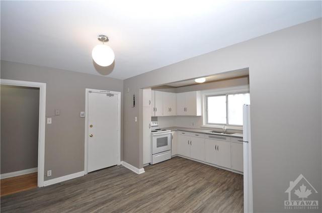 6 - 151 Holmwood Avenue, Condo with 2 bedrooms, 1 bathrooms and null parking in Ottawa ON | Image 4