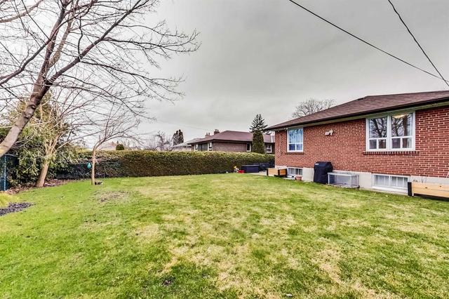 9 Indianola Dr, House detached with 3 bedrooms, 2 bathrooms and 3 parking in Toronto ON | Image 27