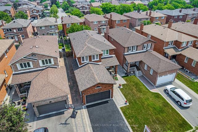 77 Morning Star Dr, House detached with 4 bedrooms, 3 bathrooms and 6 parking in Vaughan ON | Image 32