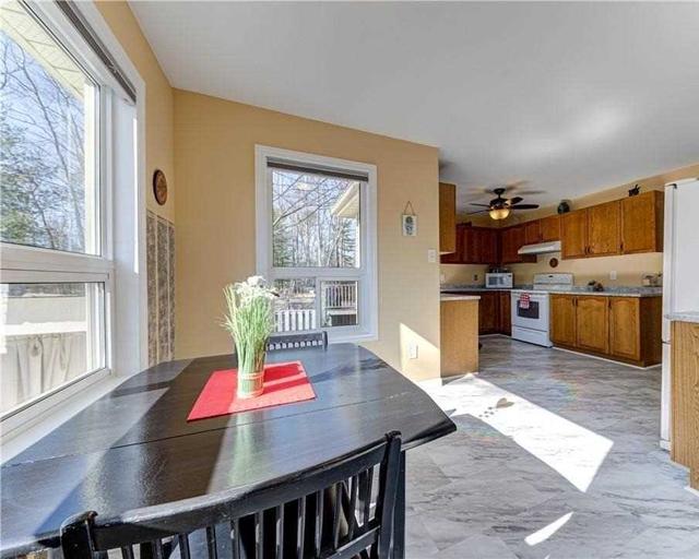 68 Dyer Dr, House detached with 2 bedrooms, 2 bathrooms and 4 parking in Wasaga Beach ON | Image 13