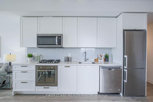 2004 - 55 Ontario St, Condo with 2 bedrooms, 1 bathrooms and 1 parking in Toronto ON | Image 15