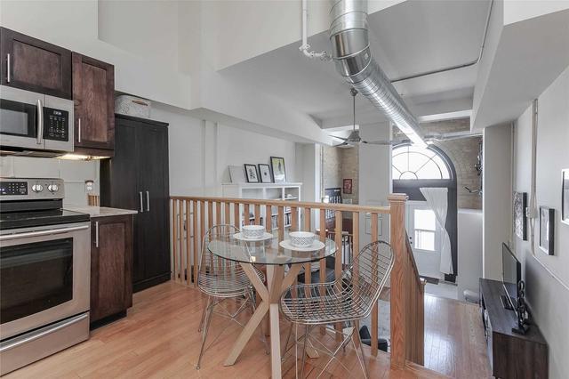 208 - 200 Stinson St, Condo with 1 bedrooms, 1 bathrooms and 1 parking in Hamilton ON | Image 10