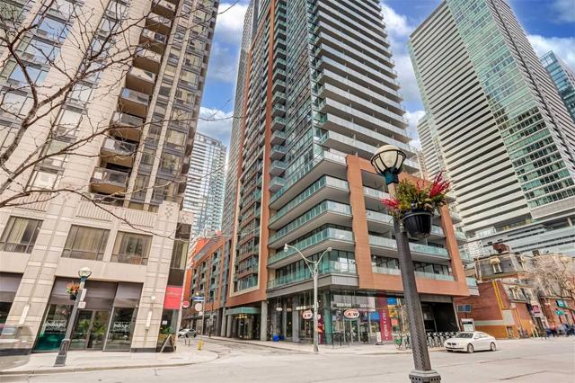 2201 - 8 Mercer St, Condo with 1 bedrooms, 1 bathrooms and 0 parking in Toronto ON | Image 16