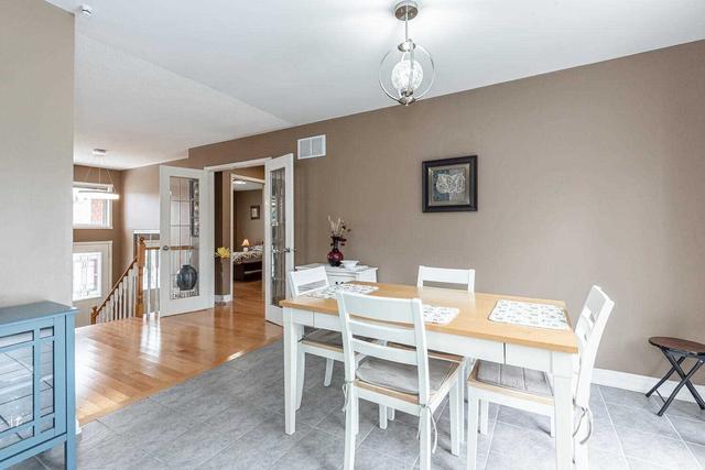 5 Briarwood Pl, House detached with 2 bedrooms, 2 bathrooms and 3 parking in Wasaga Beach ON | Image 5