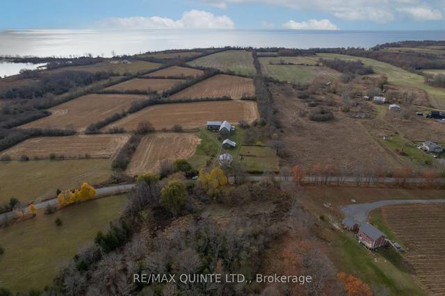 381 Partridge Hollow Rd, House detached with 4 bedrooms, 2 bathrooms and 10 parking in Prince Edward County ON | Image 35