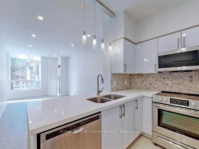 107 - 22 Olive Ave, Condo with 1 bedrooms, 1 bathrooms and 1 parking in Toronto ON | Image 4
