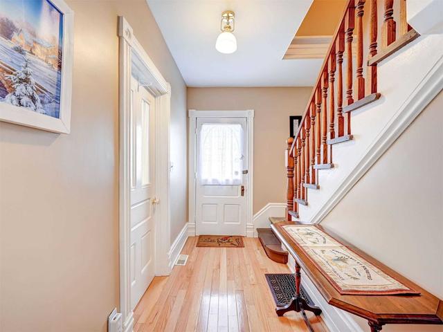 318 Queen St W, House detached with 4 bedrooms, 2 bathrooms and 6 parking in Cambridge ON | Image 13
