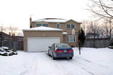 80 Lowder Pl, House detached with 3 bedrooms, 3 bathrooms and 4 parking in Whitby ON | Image 1