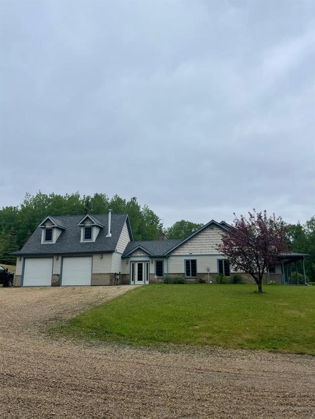 17 - 593037 Range Road 122, House detached with 3 bedrooms, 2 bathrooms and 16 parking in Woodlands County AB | Image 1
