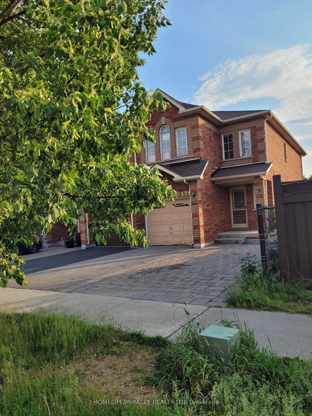 124 Lindenshire Ave, House attached with 3 bedrooms, 3 bathrooms and 2 parking in Vaughan ON | Image 21