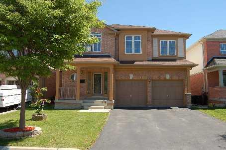 1033 Bradley Terr, House detached with 4 bedrooms, 3 bathrooms and 6 parking in Milton ON | Image 1