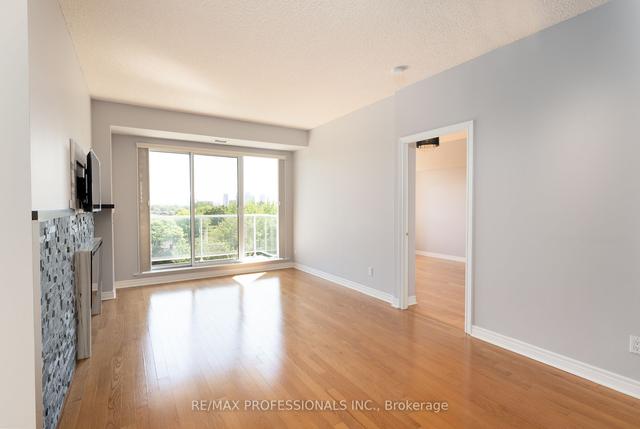 804 - 350 Mill Rd, Condo with 2 bedrooms, 2 bathrooms and 1 parking in Toronto ON | Image 3