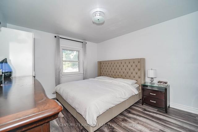 50 Mackinac Cres, House detached with 3 bedrooms, 4 bathrooms and 3 parking in Toronto ON | Image 26