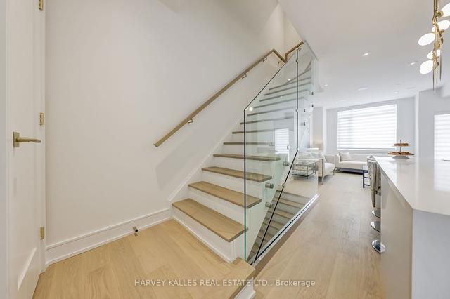 3 Flax Field Lane, House attached with 3 bedrooms, 3 bathrooms and 2 parking in Toronto ON | Image 9