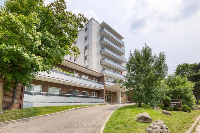 604 - 785 Browns Line, Condo with 2 bedrooms, 1 bathrooms and 1 parking in Toronto ON | Image 12