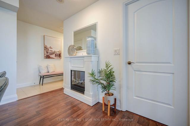 1202 - 30 North Park Rd N, Condo with 2 bedrooms, 2 bathrooms and 1 parking in Vaughan ON | Image 38