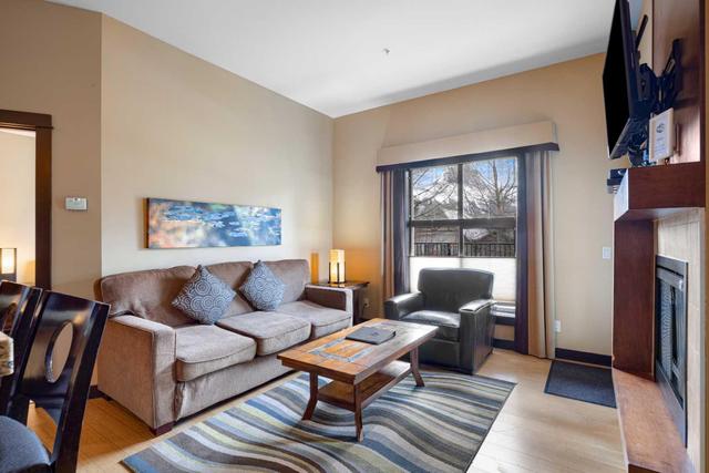 112 rotation d - 1818 Mountain Avenue, Condo with 2 bedrooms, 2 bathrooms and 1 parking in Canmore AB | Image 4
