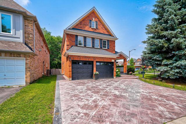 2 Redvers St, House detached with 4 bedrooms, 4 bathrooms and 5 parking in Whitby ON | Image 19