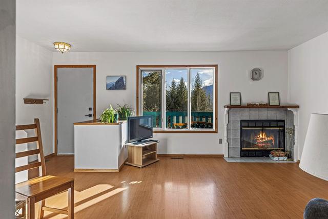 102 Grotto Terrace, Home with 3 bedrooms, 1 bathrooms and 3 parking in Kananaskis AB | Image 4