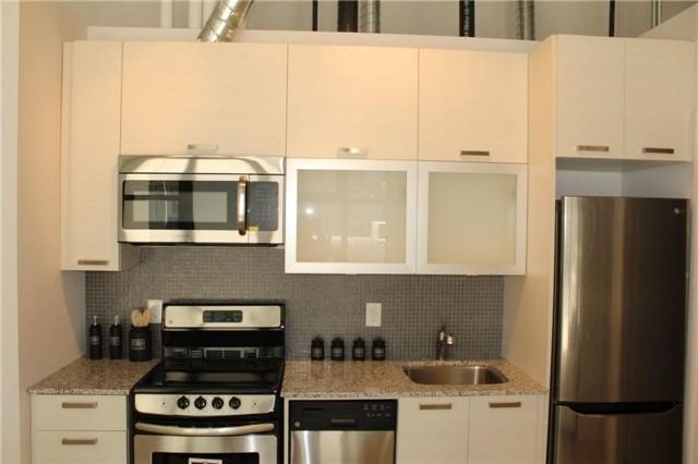 103 - 36 Lisgar St, Condo with 2 bedrooms, 1 bathrooms and null parking in Toronto ON | Image 5
