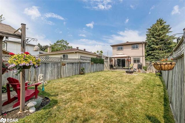 19 Sinclair Court, House detached with 3 bedrooms, 1 bathrooms and 3 parking in Barrie ON | Image 40