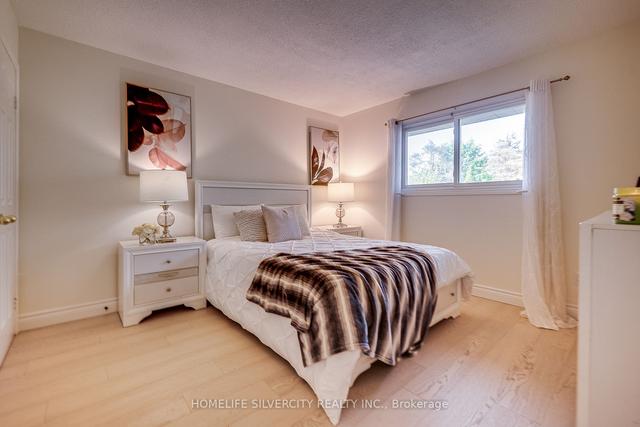 1793 Parkside Dr, House detached with 4 bedrooms, 3 bathrooms and 4 parking in Pickering ON | Image 8