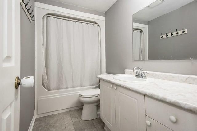 235 Saginaw Pkwy, Townhouse with 3 bedrooms, 2 bathrooms and 1 parking in Cambridge ON | Image 21
