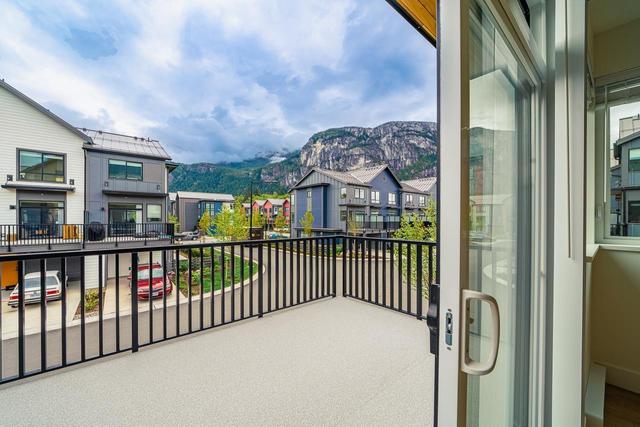 38023 Keel Way, House attached with 3 bedrooms, 3 bathrooms and 3 parking in Squamish BC | Image 23