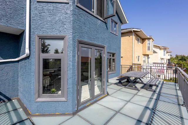 2908 Signal Hill Drive Sw, House detached with 6 bedrooms, 3 bathrooms and 4 parking in Calgary AB | Image 38