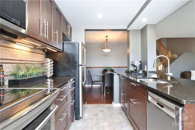 56 Landover Crescent, Townhouse with 3 bedrooms, 3 bathrooms and 2 parking in Ottawa ON | Image 9