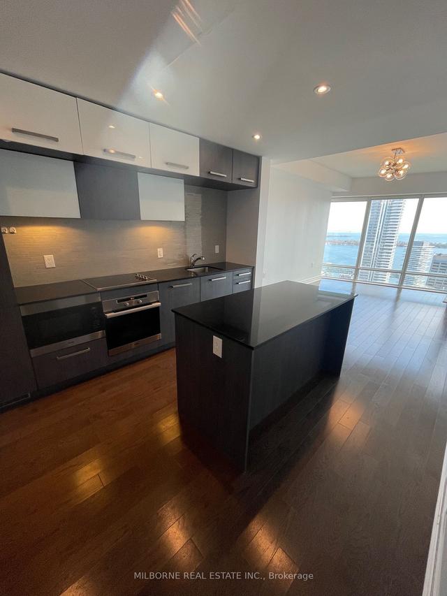 4311 - 8 The Esplanade Ave, Condo with 1 bedrooms, 2 bathrooms and 0 parking in Toronto ON | Image 16