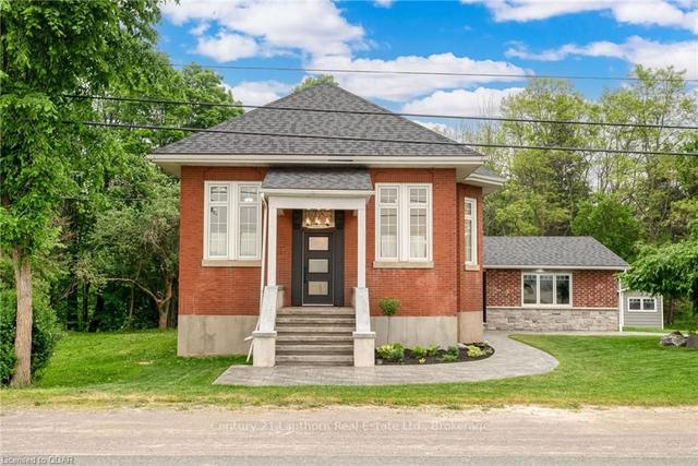 2947 County 30 Rd, House detached with 1 bedrooms, 3 bathrooms and 8 parking in Brighton ON | Image 12
