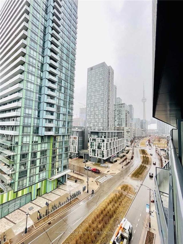 911 - 90 Queens Wharf Rd, Condo with 1 bedrooms, 1 bathrooms and 1 parking in Toronto ON | Image 23