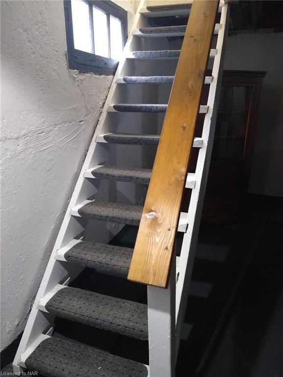 Basement staircase | Image 14