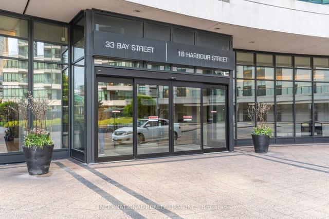 1105 - 33 Bay St, Condo with 1 bedrooms, 1 bathrooms and 0 parking in Toronto ON | Image 24