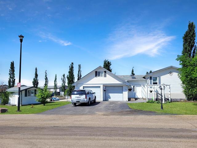 518 Kimble Street, House detached with 4 bedrooms, 3 bathrooms and 6 parking in Grande Prairie County No. 1 AB | Image 1