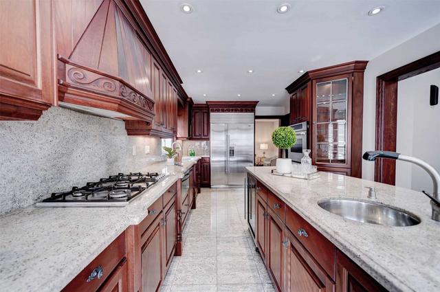 491 Marlatt Dr, House detached with 5 bedrooms, 5 bathrooms and 4 parking in Oakville ON | Image 39
