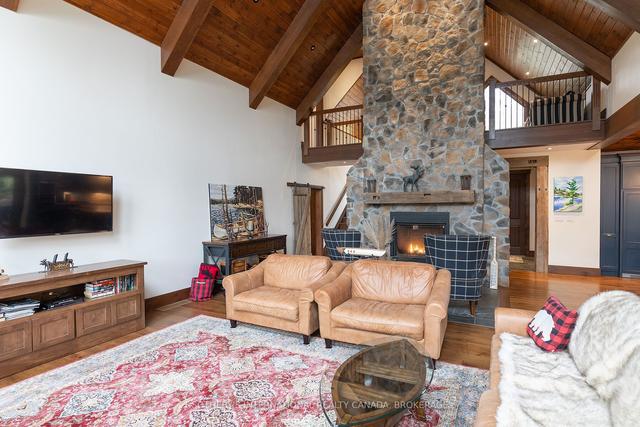 1004 Ransbury Rd, House detached with 4 bedrooms, 3 bathrooms and 6 parking in Muskoka Lakes ON | Image 9