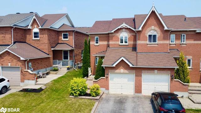 58 Drake Drive, House attached with 3 bedrooms, 1 bathrooms and 3 parking in Barrie ON | Image 12