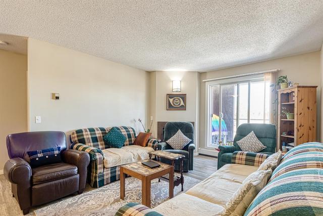 . - 2733 Edenwold Heights Nw, Condo with 2 bedrooms, 2 bathrooms and 1 parking in Calgary AB | Image 2