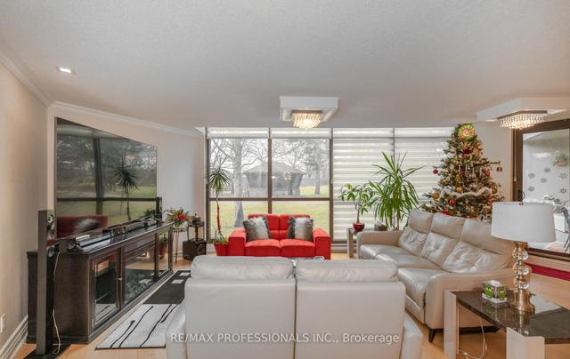 ll9 - 2000 Islington Ave, Condo with 2 bedrooms, 2 bathrooms and 3 parking in Toronto ON | Image 19