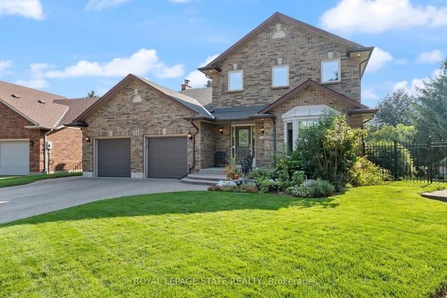 24 Concerto Crt, House detached with 4 bedrooms, 3 bathrooms and 6 parking in Hamilton ON | Image 20