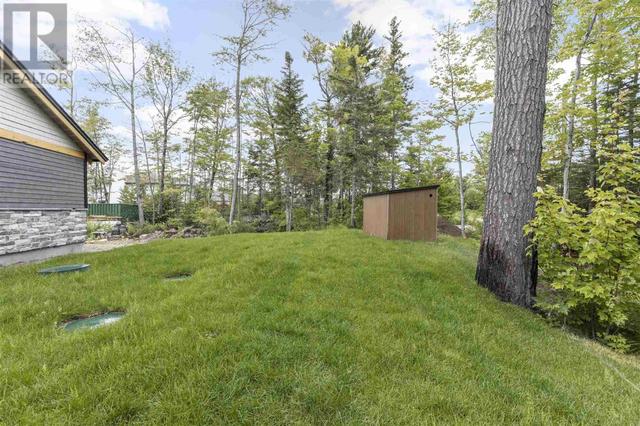 741 Sunnyside Beach Rd, House detached with 4 bedrooms, 3 bathrooms and null parking in Sault Ste. Marie ON | Image 9