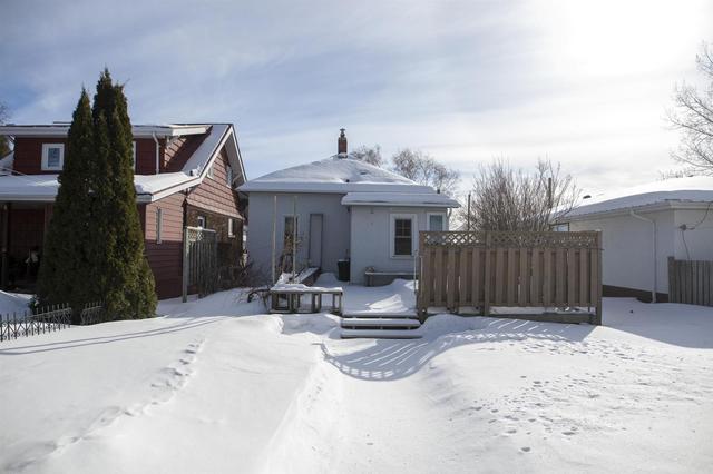 430 Oliver Rd, House detached with 2 bedrooms, 2 bathrooms and null parking in Thunder Bay ON | Image 25