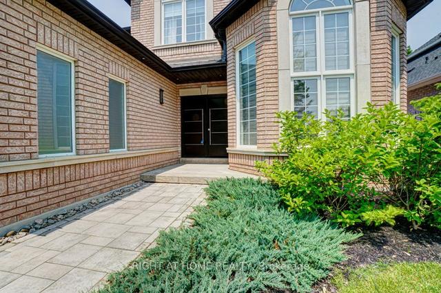 42 Muzich Pl, House detached with 4 bedrooms, 4 bathrooms and 9 parking in Vaughan ON | Image 35